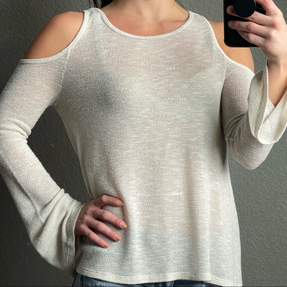 Aeropostale Sweater- S - Picture 2 of 2